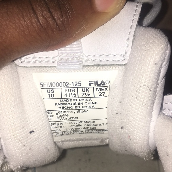 Filas - Picture 2 of 4